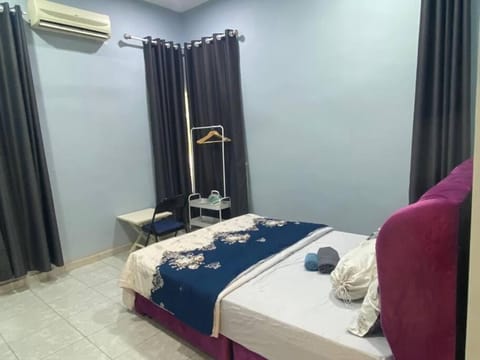 Mikayla Pool Homestay Gadek, Alor Gajah House in Negeri Sembilan, Malaysia