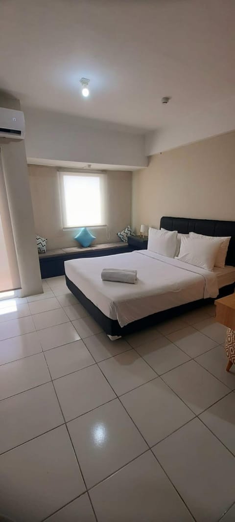 Nemuru Stay BTC Hotel in South Jakarta City