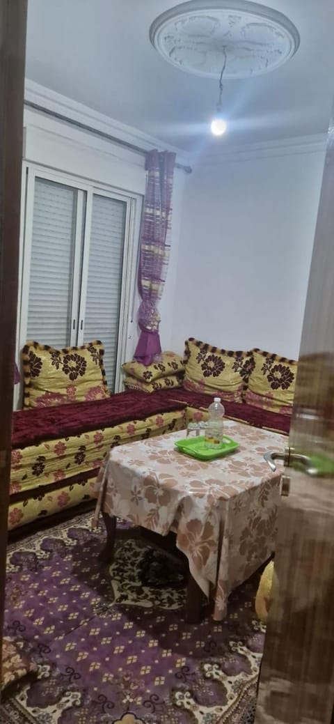 شقة رائعة حديثة التجهيز بأشقار هدوء لا مثيل له Wonderful newly furnished apartment in Ashkar with unparalleled tranquility Apartment in Tangier