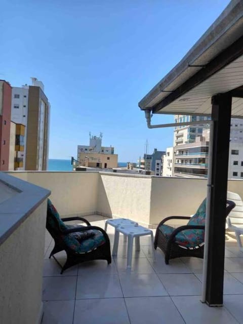 Apto Duplex, 3 quartos, 200m da praia Apartment in Porto Belo