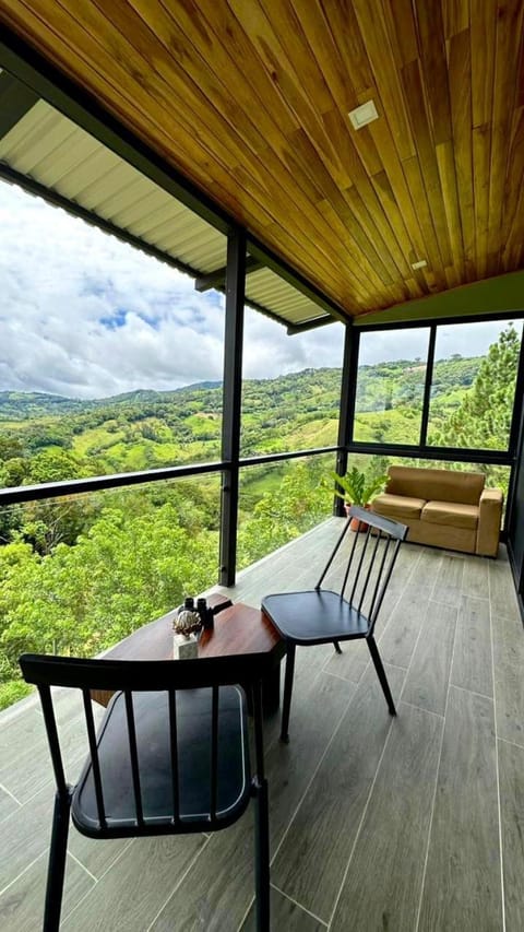 Casa Horizonte Verde House in Monteverde