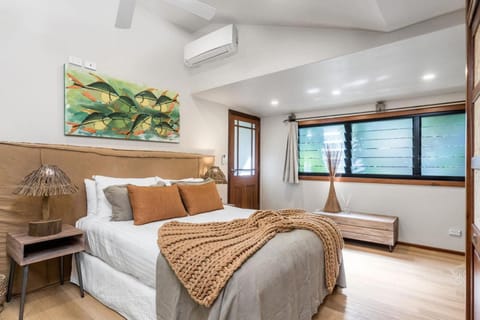 Cape Byron Suite 2, 3 with Private lounge Apartment in Byron Bay