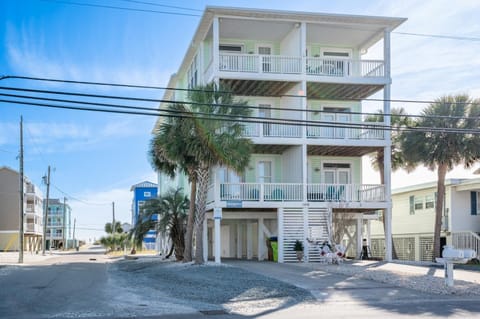 Serendipity by the Sea House in Carolina Beach