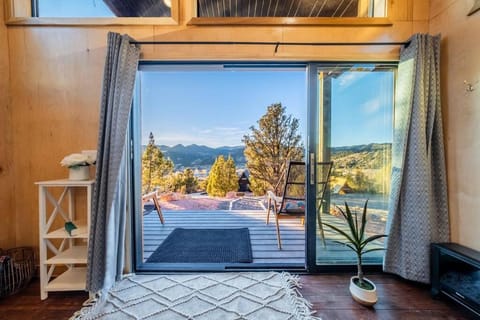 Mountain Cozy Cabin & Dome With Stunning Views! Casa in Glendale