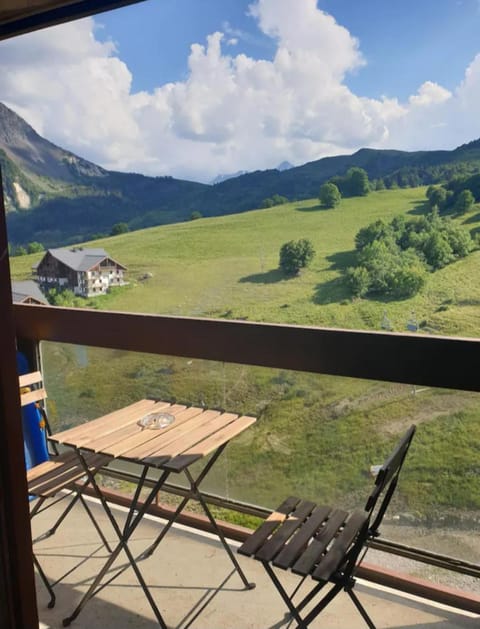 Natural landscape, View (from property/room), Balcony/Terrace, Mountain view