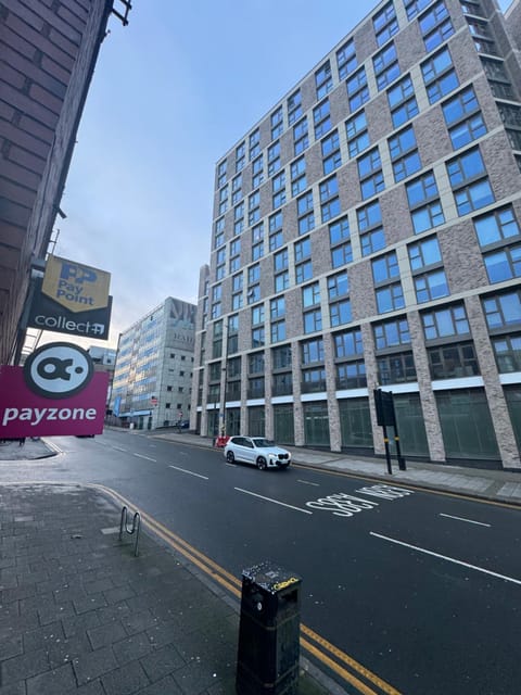 STAY HUB City Centre Apartment hotel in Birmingham