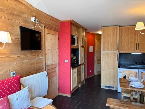 Appartement style chalet avec sauna et Wi-Fi à Avoriaz - FR-1-634-103 Apartment in Avoriaz