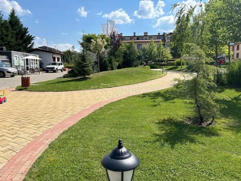 Garden, Garden view