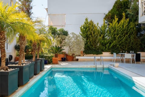 Day, Garden, Swimming pool