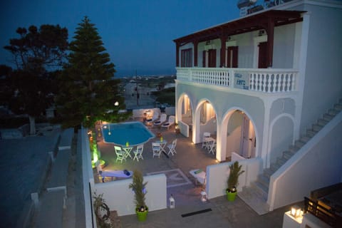 Villa Anto Aparthotel in Santorini