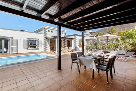 Villa Eire Villa in Playa Blanca