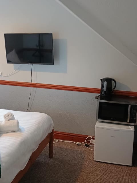 Bed, TV and multimedia, Coffee/tea facilities, oven