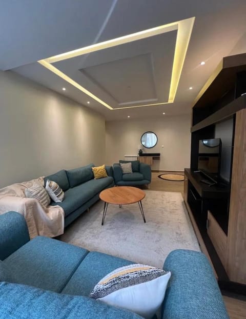 Communal lounge/ TV room, TV and multimedia, Kitchen or kitchenette, Living room, Seating area, Evening entertainment, minibar