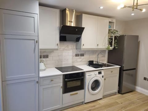 Beautiful newly renovated flat in Orpington Apartment in Orpington