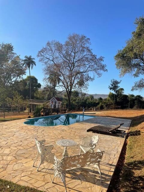 Sítio com piscina em Lagoa Santa Casa in Lagoa Santa