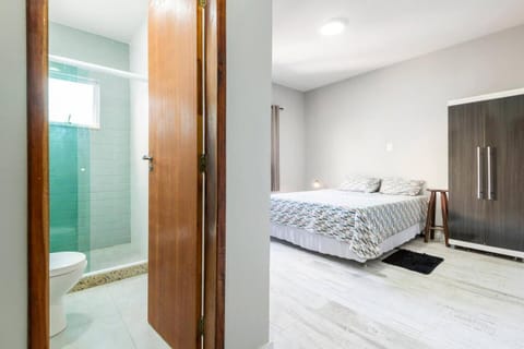 Shower, Bathroom, Bedroom