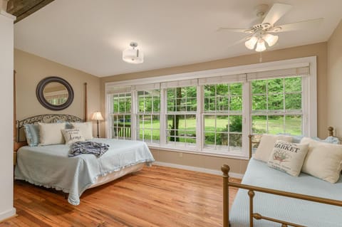 Historic Cragsmere Cabin with Bluff Views Haus in Valley Head