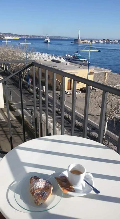 Garibaldi R&B Übernachtung mit Frühstück in Messina