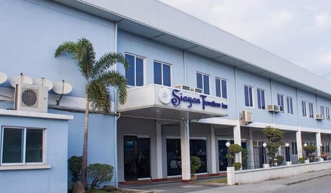 Siayan Travellers Inn Hotel in Pasay