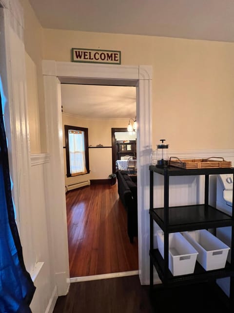 Holyoke House Oasis - Calm Trips Appartement in Chicopee