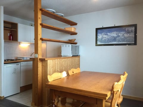 Duplex 8 pers, skis aux pieds à Vallandry, proche centre, balcon - FR-1-757-128 Apartment in Landry