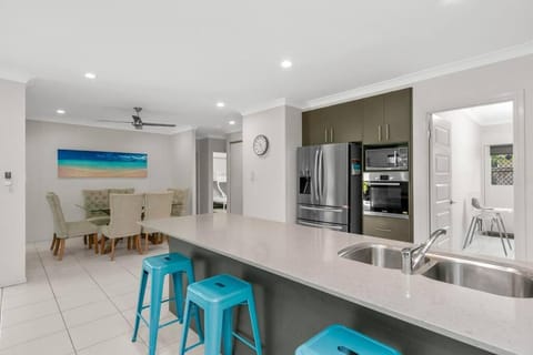 Relaxing Family retreat in Palm Cove - Aurelia House in Palm Cove