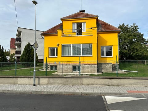 Malá Tyršovka House in Prague