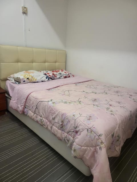 E-Nara Homestay Oakleaf Park Condo Apartment in Hulu Langat