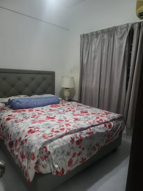 E-Nara Homestay Oakleaf Park Condo Apartment in Hulu Langat