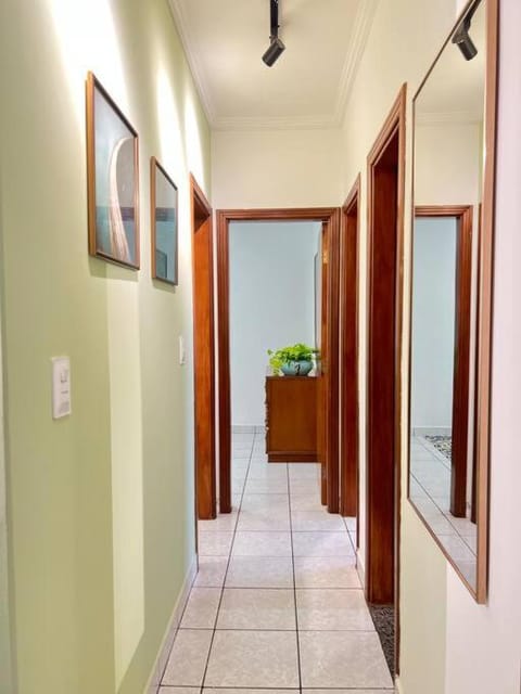 Esse apto eh tão lindo e espaçoso, perto de tudo! Apartment in Uberlândia