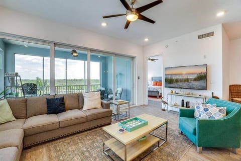 Latitude Adjustment Penthouse by Coastal Chic Apartment in Bradenton