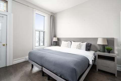 Prime Residence- Mile End Apartment in Laval