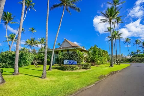 Plantation Hale H8 Apartment in Wailua