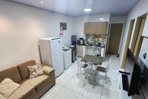 TV and multimedia, Kitchen or kitchenette, Living room, oven, stove