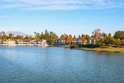 Waterfront Retreat with Stunning Views & Modern Comfort Apartment in Irvine