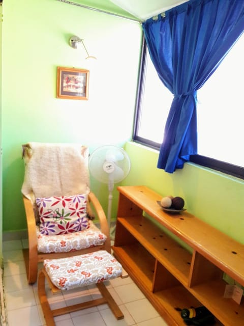 Seating area, Bedroom