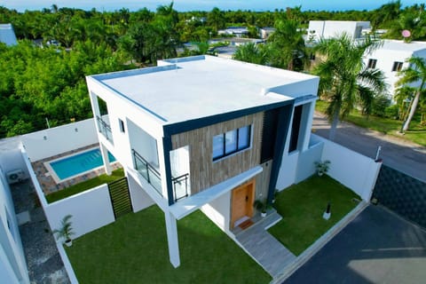 Garden, Pool view, Swimming pool