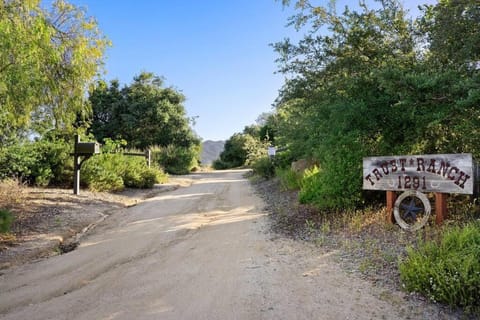 Spacious Serene Holiday Retreat Villa in Topanga