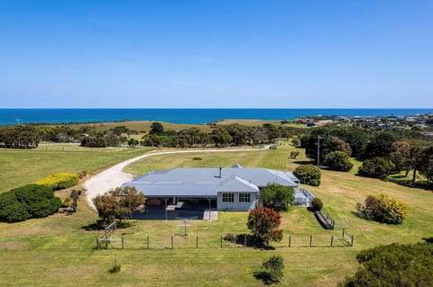 Property building, Beach