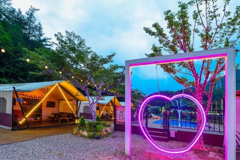 Gapyeong Gratia glamping Campground/ 
RV Resort in Gyeonggi-do