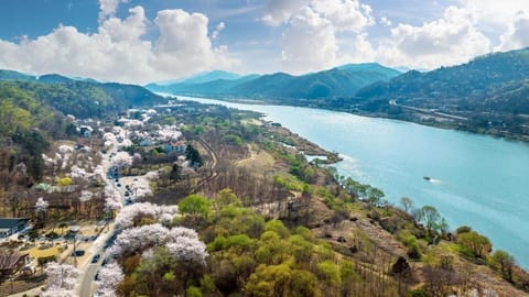 Gapyeong River Wave Pool Villa Chalet in Gyeonggi-do