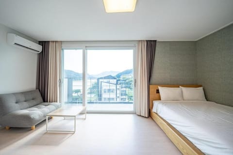 Gapyeong the Bay Resort Bed and Breakfast in Gyeonggi-do