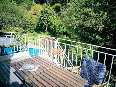 Balcony/Terrace, Garden view