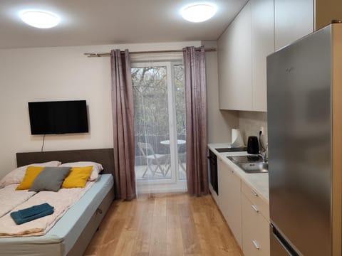 1 room Apartment, with garden, new building Apartment in Bratislava