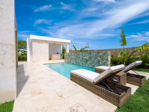 Serene 2-Bed Villa with a Private Pool House in Sosua