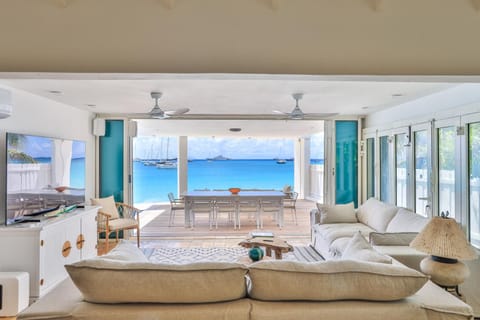 Natural landscape, Living room, Sea view