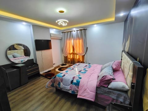 شقة فندقية علي النيل مباشر Apartment in Cairo