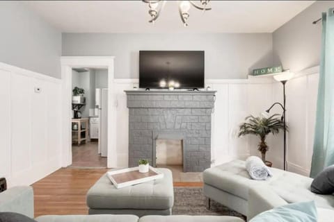 Ceruleans 3BR Suite in Calgary Apartment in Calgary