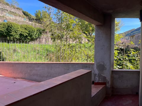 Natural landscape, View (from property/room), Balcony/Terrace, Mountain view