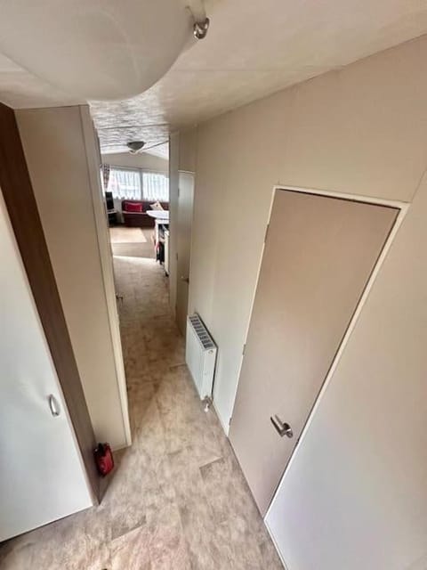 Delta, Bromley 4-Bedroom Caravan - Uddingston, Glasgow Apartment in Glasgow